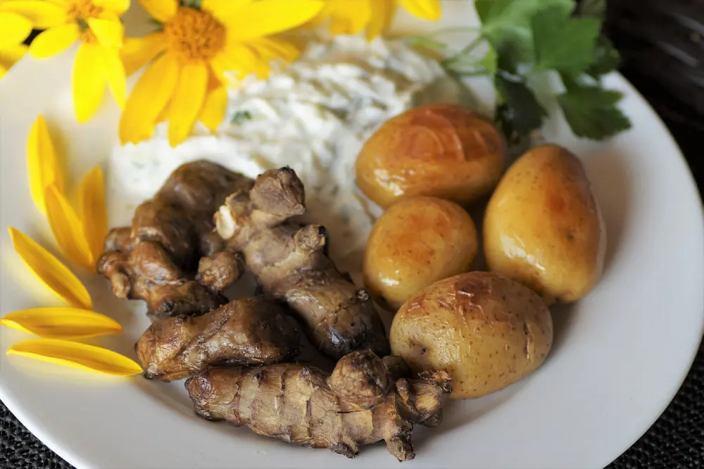 Topinambours cuits à la vapeur avec pommes de terre - recette légumes anciens