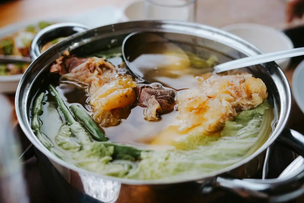 Potée traditionnelle chou de Milan mijoté avec viande - Recette cuisine