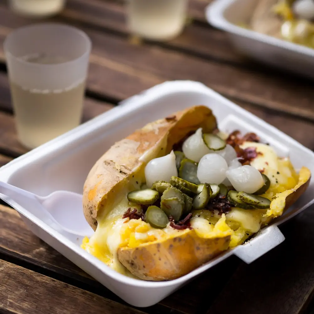 Sandwich cornichons oignons - utilisation culinaire condiment tartine repas