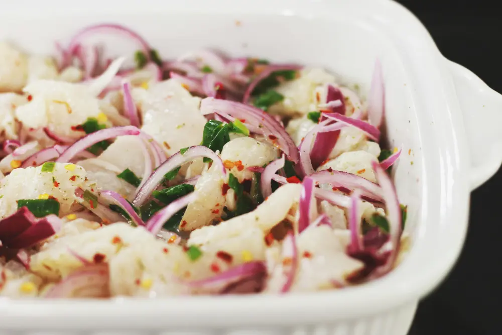 Salade oignons rouges émincés - utilisation culinaire oignons frais du potager
